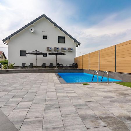 Apartments & Room Forest Slunj Dış mekan fotoğraf