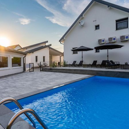 Apartments & Room Forest Slunj Dış mekan fotoğraf